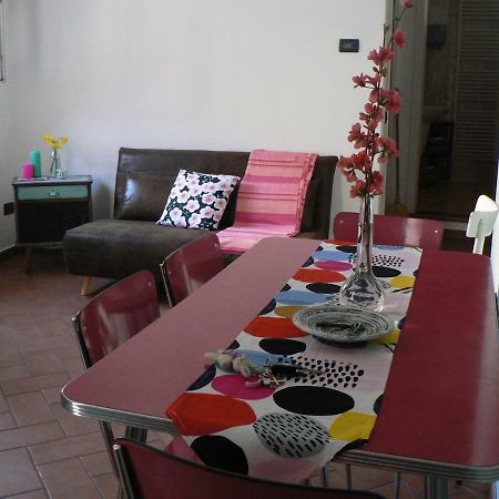 La Casa Sulla Vecchia Riva Apartment Ferrara Bagian luar foto